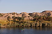Blick auf den Nil, eine Reise vom Oberlauf des Nils bis zu seinem Delta, zeigt den Ruhm und das atemberaubende Ausmaß der ägyptischen Geschichte und ihrer großartigen Monumente