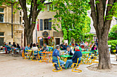 Town square, St. Remy de Provence, Provence, France, Europe