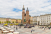 An elevated view towards St. Marys Basilica in the medieval old town, UNESCO World Heritage Site, in Krakow, Poland, Europe