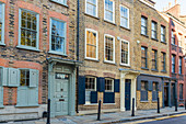 Classic Georgian townhouses and architecture in Spitalfields, London, England, United Kingdom, Europe