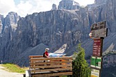 Am Grödner Joch an der Jimmi-Hütte, Alta Badia, Dolomiten, Südtirol, Italien