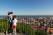 Frankreich, Gironde, Arcachon, Ansicht der Stadt und des Bassin d'Arcachon vom Observatorium Sainte Cecile