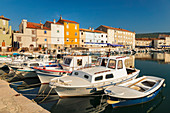 Fischerboote am Hafen, Stadt Cres, Insel Cres, Golf von Kvarner, Kroatien, Europa