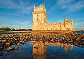 Belem Tower bei Sonnenuntergang, UNESCO-Weltkulturerbe, Lissabon, Portugal, Europa