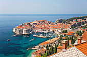 View over the Old Town (Stari Grad), UNESCO World Heritage Site, from hillside above the Adriatic Sea, Dubrovnik, Dubrovnik-Neretva, Dalmatia, Croatia, Europe