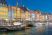 Nyhavn (New Harbour), 17th-century waterfront, canal and entertainment district in Copenhagen, Zealand, Denmark