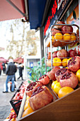 Granatapfelsaftstand in Istanbul, Türkei