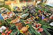 France, Vaucluse, L'Isle sur la Sorgue, quai Jean Jaures, floating market on August 3, Nego Chins sur la Sorgue selling Provencal products