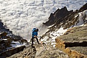 France, Haute Savoie, Chamonix, alpinists on the classic aiguille du Midi (3848m) aiguille du Plan (3673m) route