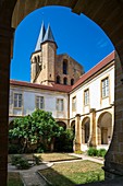 France, Saone et Loire, Paray le Monial, 12th century Sacred Heart basilica, cloister