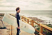 Surfer am South Point, Gracetown bei Margaret River, Westaustralien, Australien, Ozeanien