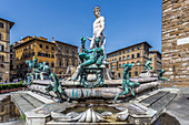 Der Neptunbrunnen am Piazza della Signora in Florenz, Italien