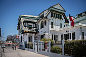 historic building &quot;Mueso de Bellas Artes&quot;, Valparaiso, Chile, South America