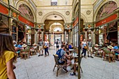 Frankreich, Gironde, Bordeaux, UNESCO-Weltkulturerbegebiet, Galerie Bordelaise, 1833 vom Architekten Gabriel-Joseph Durand erbautes Einkaufszentrum