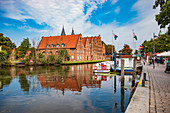 An der Obertrave und Salzspeicher in Lübeck, Schleswig-Holstein, Deutschland