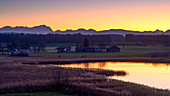 Sonnenuntergang am Fohnsee (Ostersee), Iffeldorf, Bayern, Deutschland