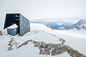 Modern mountain hut, Seethalerhütte, Dachstein, Upper Austria, Austria