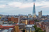 Vereinigtes Königreich, London, Blick auf London und The Shard von Renzo Piano