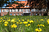 Park at the Schlosshotel Pütnitz, Ribnitz-Damgarten, Mecklenburg-Western Pomerania, Germany