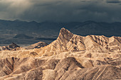 Felslandschaft im Death Valley National Park, Nevada, Kalifornien, USA, Nordamerika