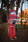 Illuminated Santa Claus figure on the wayside, Barichara, Departmento de Santander, Colombia, South America