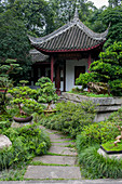 Der Bonsai-Garten und Pavillon im Du Fu Cottage des Dichters Du Fu (712