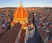 Dom Santa Maria del Fiore und Skyline über Florenz, Italien
