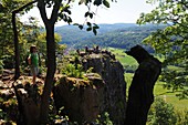 Hersbrucker Schweiz über dem Happurger Stausee bei Hersbruck, Landschaft, Wälder, Felder, Aussichtspunkt, Bäume, Wandern, Mittelfranken, Bayern, Deutschland