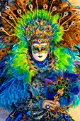 Typische Maske des Karnevals von Venedig, Venedig, Venetien, Italien