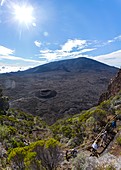 Frankreich, Insel Reunion, Nationalpark Reunion, der von der UNESCO zum Weltkulturerbe erklärt wurde, Vulkan Piton de la Fournaise, Krater Dolomieu