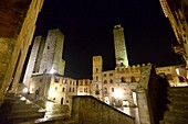 Piazza Duomo, San Gimignano, Toskana, Italien