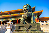 Drachenskulptur in der Verbotenen Stadt bei Sonnenuntergang, UNESCO-Weltkulturerbe, Xicheng, Peking, Volksrepublik China, Asien