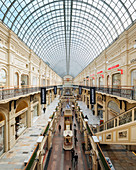 Innenraum des GUM-Einkaufszentrums, Moskau, Moskauer Oblast, Russland, Europa