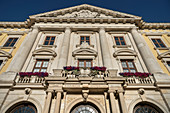 prächtige Fassade von Rathaus in Lauingen, Landkreis Dillingen, Bayern, Donau, Deutschland