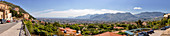 Aussicht von Monreale auf Stadt und Berge, Palermo, Sizilien, Italien