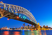 Sydney Harbour Bridge und CBD Skyline, Sydney, New South Wales, Australien, Pazifik