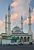 AlFarooq Omar Bin AlKhattab Mosque, Umm Suqueim, Dubai, Vereinigte Arabische Emirate