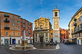 Kathedrale Sainte-Reparate am Rossetti-Platz in der Altstadt (Vieux-Nizza), Nizza, Alpes Maritimes, Provence-Côte d'Azur, französische Riviera, Frankreich, Europa