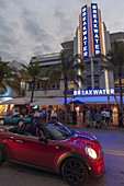Breakwater Hotel, Ocean Drive, South Beach, Miami Beach, Florida, USA.