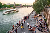 France, Paris, area listed as World Heritage by UNESCO, Parc des Rives de Seine, the Gesvres wharf