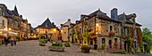 France, Morbihan, Rochefort en Terre, labelled les plus beaux villages de France (The Most Beautiful Villages of France), Place du Puits