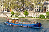 France, Rhone, Lyon, Quai du Maréchal Joffre, barge on the Saone river
