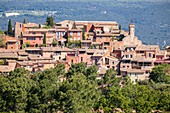 France, Vaucluse, regional natural park of Luberon, Roussillon, labeled the most beautiful villages of France