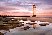 Perch Rock Lighthouse bei Sonnenaufgang, New Brighton, Cheshire, England, Vereinigtes Königreich, Europe