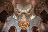 Interior view of the Sheikh Zayed Grand Mosque (Sheikh Zayed Bin Sultan Al Nahyan Grand Mosque), Abu Dhabi, Abu Dhabi, United Arab Emirates, Middle East