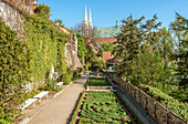 Garten auf der Ochsenbastei in Görlitz, Sachsen, Deutschland