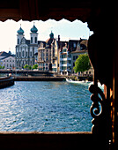 An der Spreuerbrücke mit Jesuitenkirche, Luzern, Schweiz