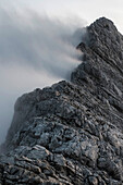 The ridge to the Steintalhörnl in the fog, Berchtesgaden Alps, Bavaria, Germany