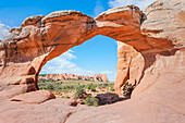 Broken Arch, Arches National Park, Moab, Utah, United States of America, 