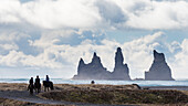 Seespitzen Reynisdrangar bei Vik, Myrdalur, Süd-Island, Europa